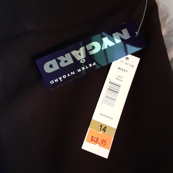 Peter Nygard Side Zip Black Pants - Picture 3 of 3